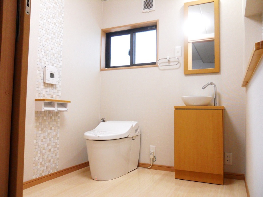 生まれてくる子のために･･･サラサラ空気のトイレ　熊本県 熊本市 中央区　M様邸